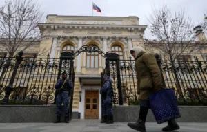 EU-seen intelligence report warns Russia faces explosive banking crisis risk in 2026