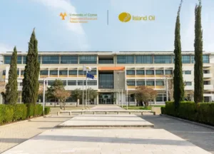 Η Island Oil θα στηρίξει υποτροφία ειρήνης και δημοκρατίας του Πανεπιστημίου Κύπρου