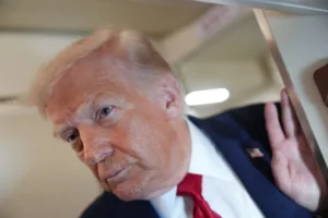 Белый дом защитил голосование Трампа по почте на праймериз во Флориде