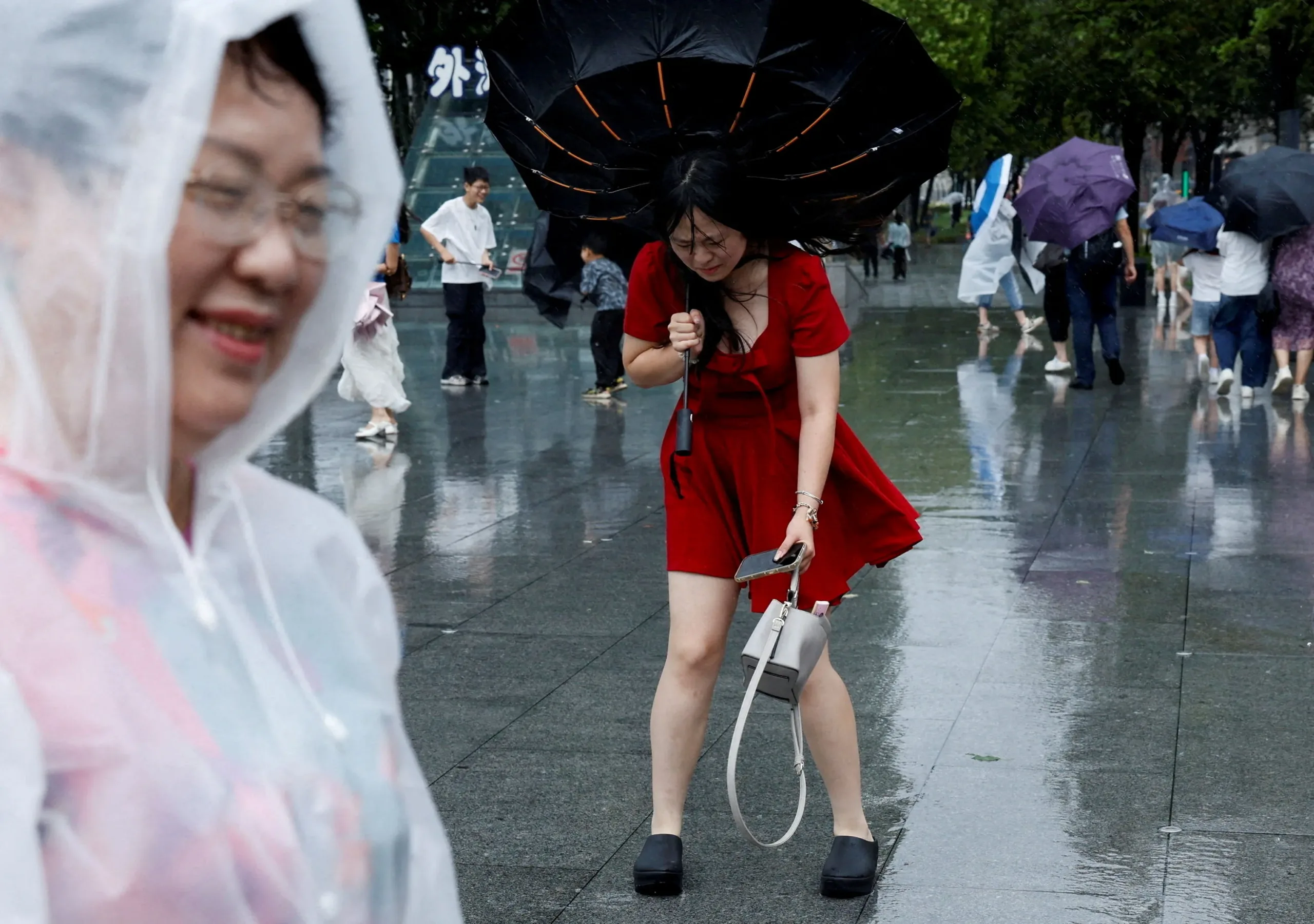 Typhoon Dolphin makes landfall in eastern China, disrupting transport