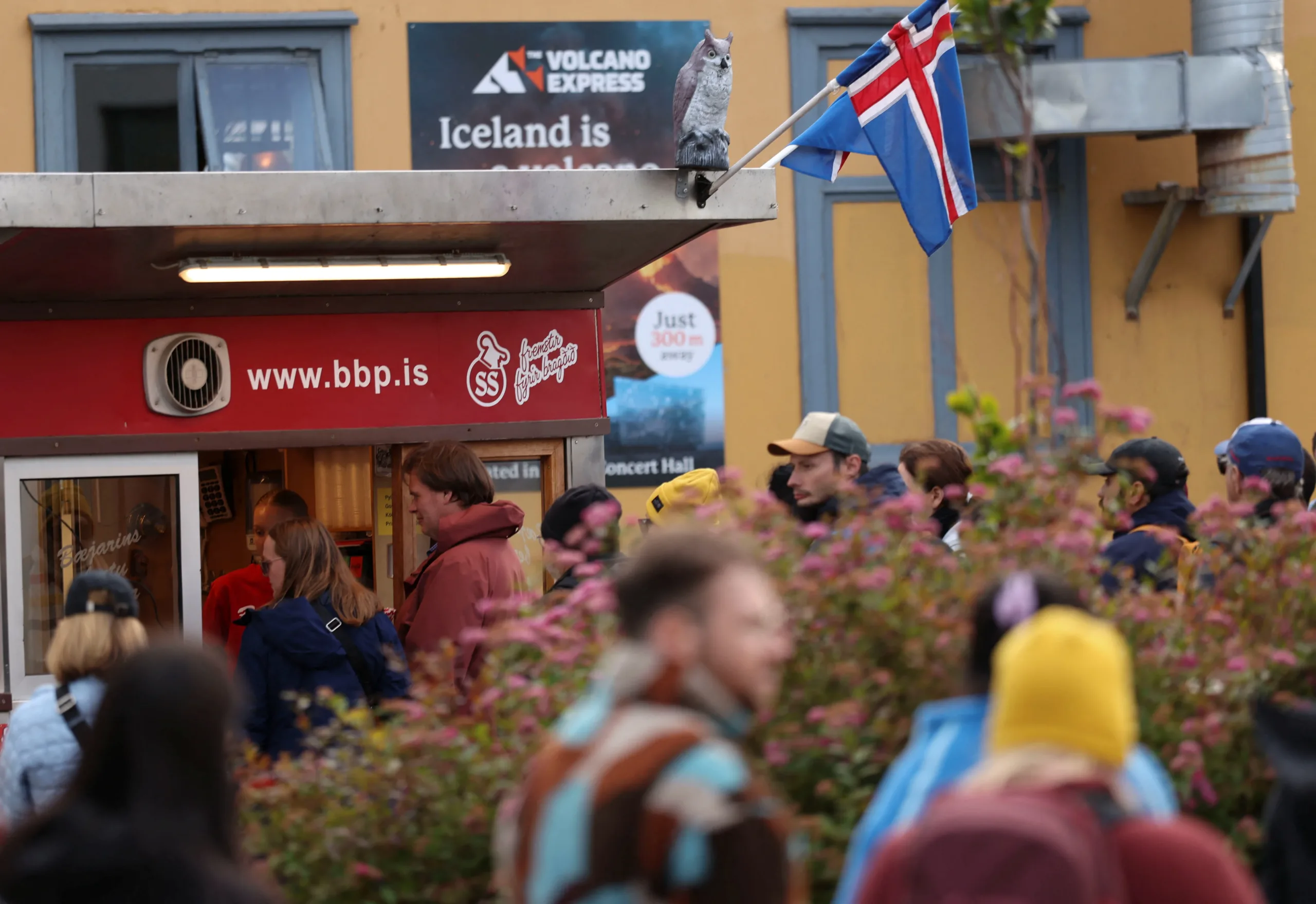 Iceland votes against reopening European Union membership talks