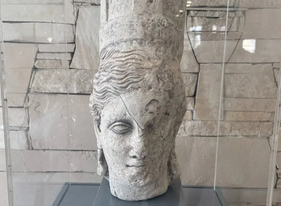 Replica of Aphrodite of Lefkolla installed at Paralimni-Dherynia town hall