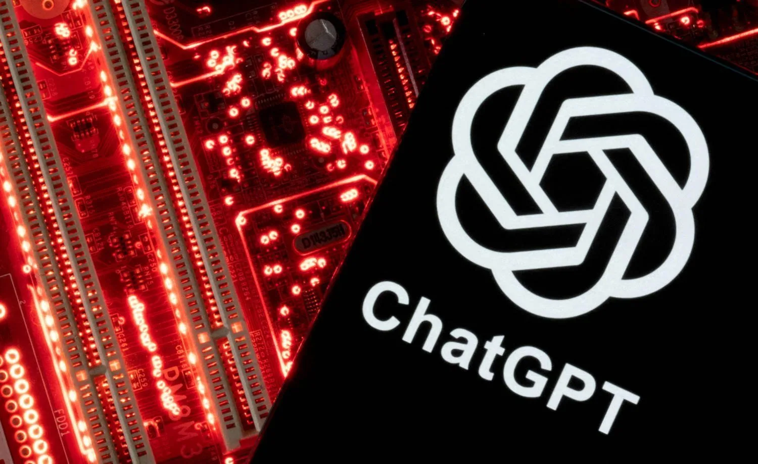Η ΕΕ χαρακτηρίζει το ChatGPT Πολύ Μεγάλη Διαδικτυακή Μηχανή Αναζήτησης βάσει του Νόμου για τις Ψηφιακές Υπηρεσίες