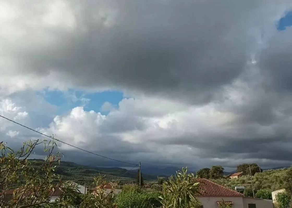 Mostly clear Friday in Cyprus before weekend rain and thunderstorms