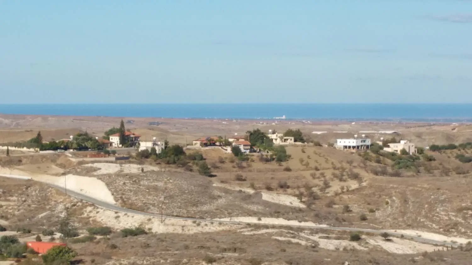 Η πυρκαγιά κοντά στην Κάτω Μονή τέθηκε υπό έλεγχο μέσα σε 20 λεπτά