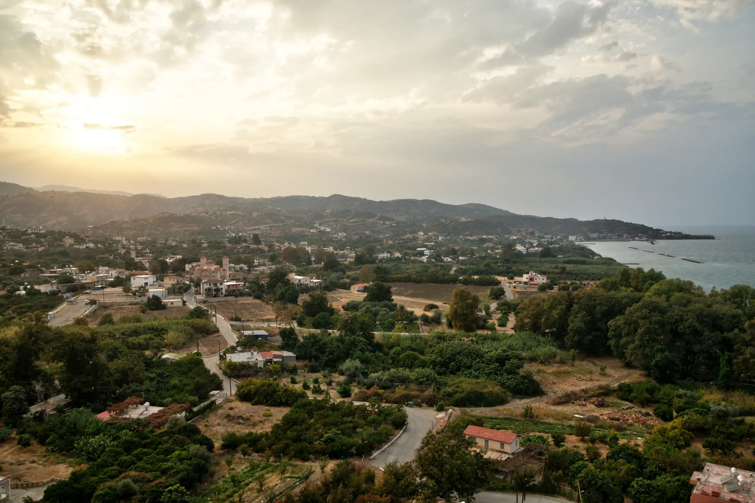 Kato Pyrgos green community plan faces budget cuts and bureaucracy