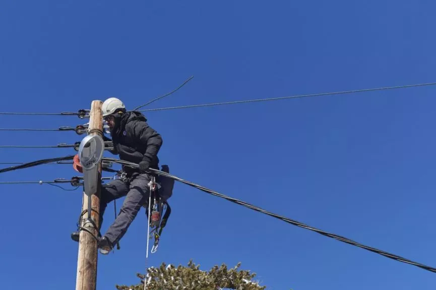 Οι διακοπές ρεύματος συνεχίζονται στη Λευκωσία μετά τις σοβαρές καιρικές συνθήκες που προκάλεσαν ζημιές στο δίκτυο