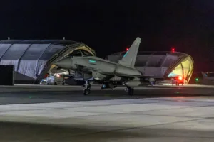 Το Ηνωμένο Βασίλειο λέει ότι η RAF Akrotiri διαθέτει ισχυρή ασφάλεια εν μέσω αναφορών για πιθανές ιρανικές αντιδράσεις