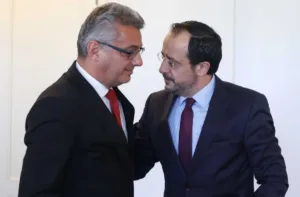Cyprus leaders work to arrange meeting ahead of enlarged talks