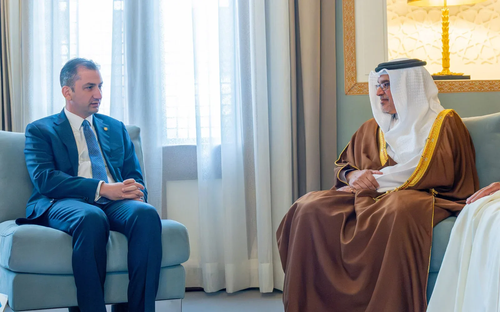 Cyprus and Bahrain seek closer defence, shipping and investment cooperation