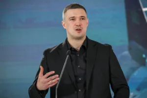 Fedorov calls for wartime elections in challenge to Zelenskiy