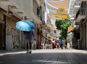 Clear skies and inland temperatures of 40C forecast for Cyprus on Saturday