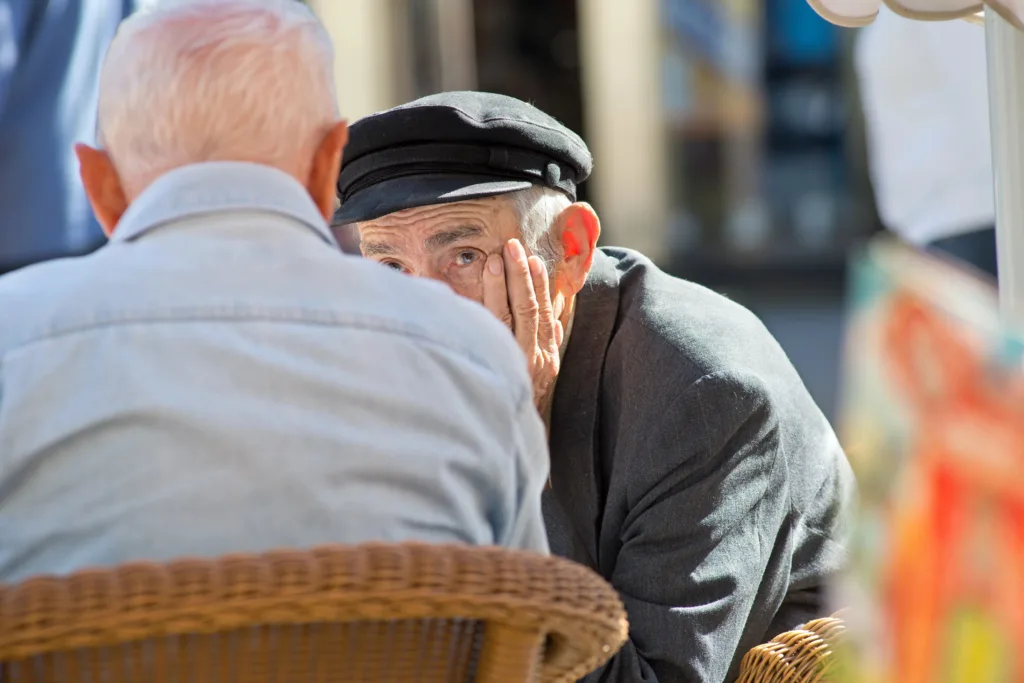 Η κυβέρνηση παρουσιάζει σχέδιο μεταρρύθμισης του συνταξιοδοτικού σε συνδικάτα και ενδιαφερόμενους φορείς