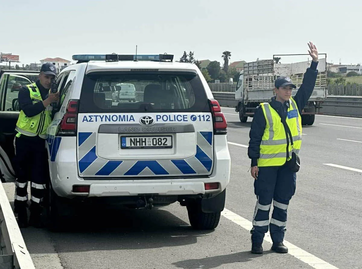Container falls from truck at Lady’s Mile roundabout