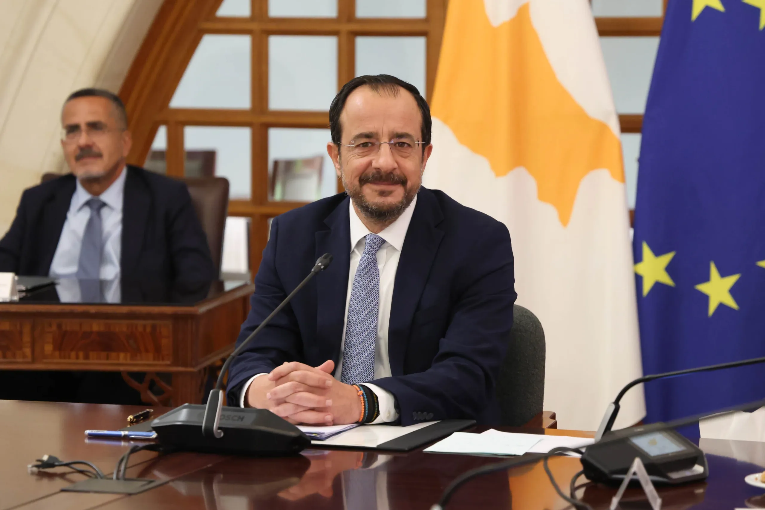 Christodoulides donates monthly pension to Foini care home