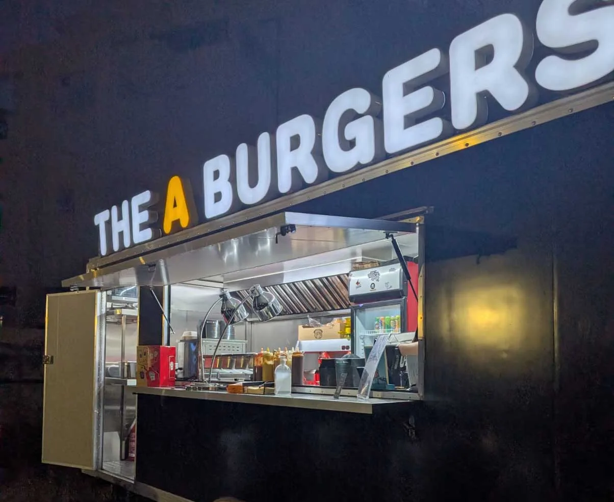 The A Burgers привносит культуру фуд-траков на Кипр