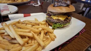 Βραδινό γεύμα στο TGI Fridays στις Φοινικούδες της Λάρνακας
