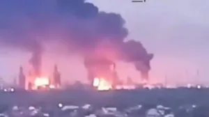 Пять человек пострадали при пожаре на российском НПЗ после удара дрона