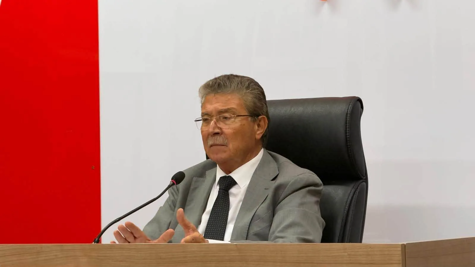 Ustel criticises efforts linked to cancellation of Barcelona football camp