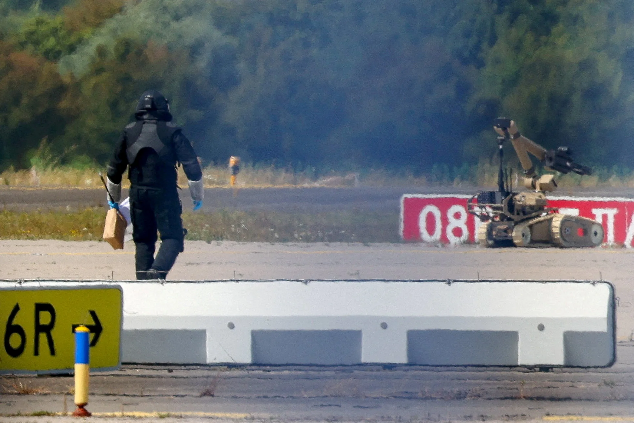 Η γερμανική αστυνομία ερευνά ύποπτο εμπρησμό κοντά στα κεντρικά γραφεία της Rohde & Schwarz