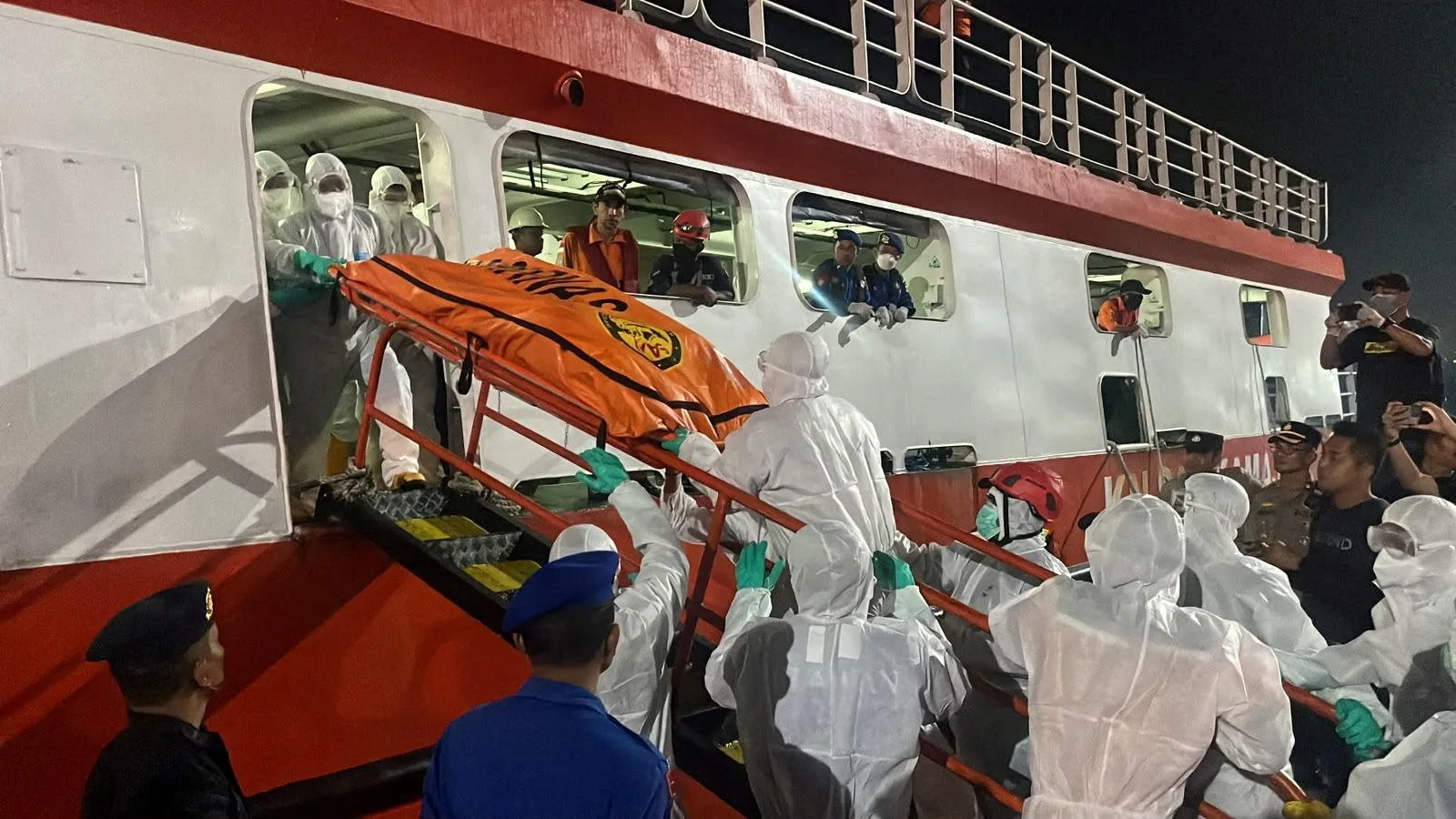 Indonesia ferry disaster death toll rises to 20 as underwater search expands