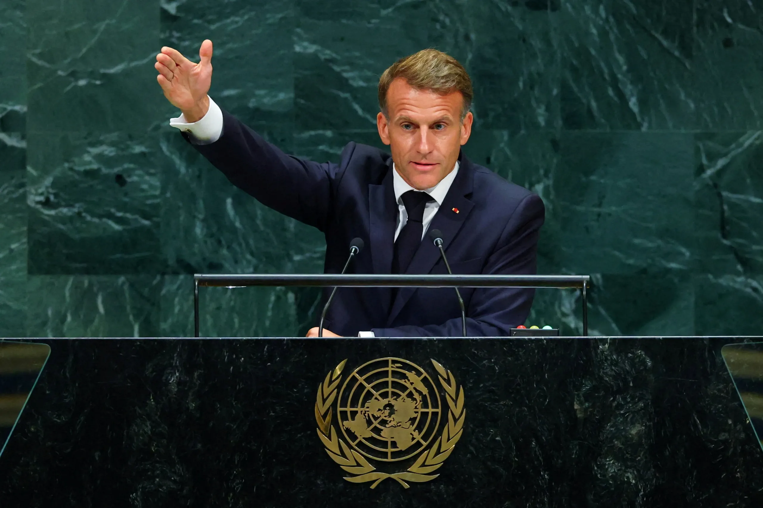 France to send troops and defence systems to protect Saudi port of Yanbu
