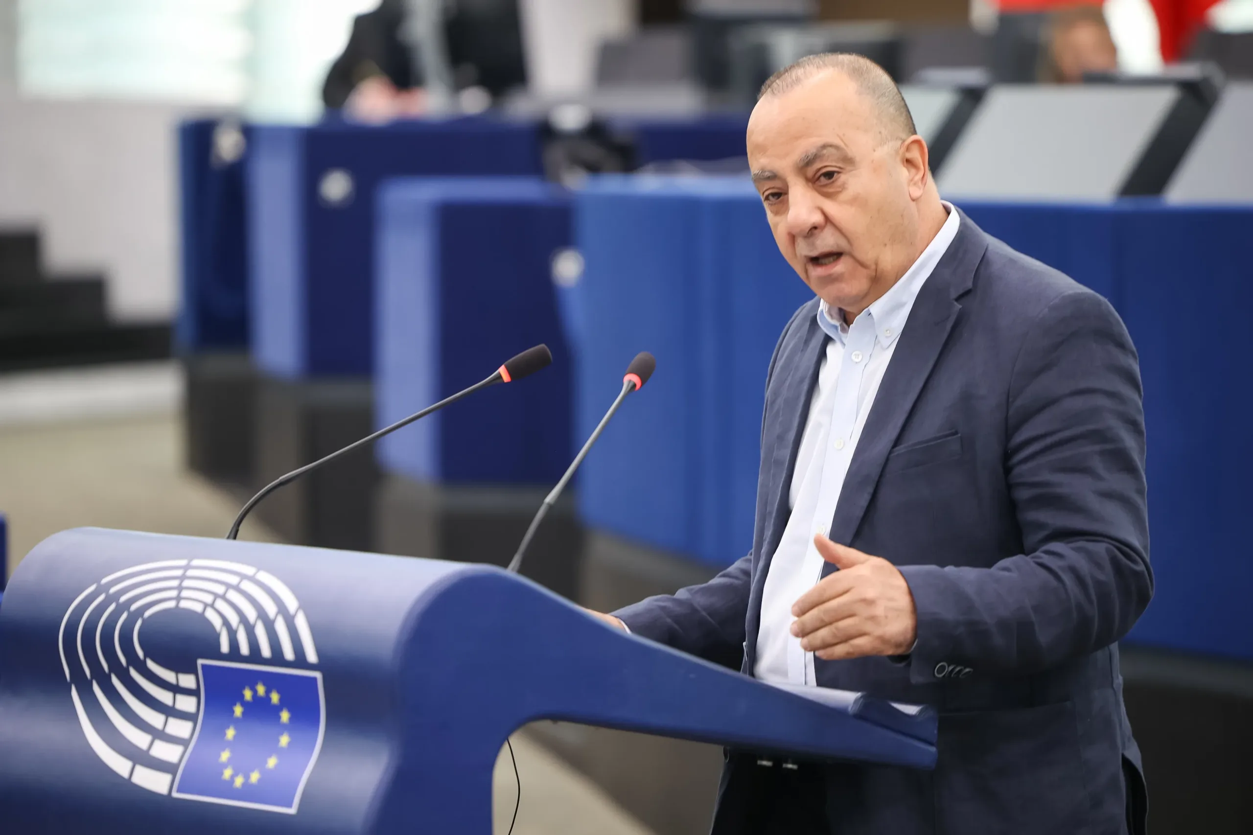 Ο Γεωργίου καλεί την ΕΕ να τερματίσει τα «διπλά μέτρα και σταθμά» για το Ισραήλ