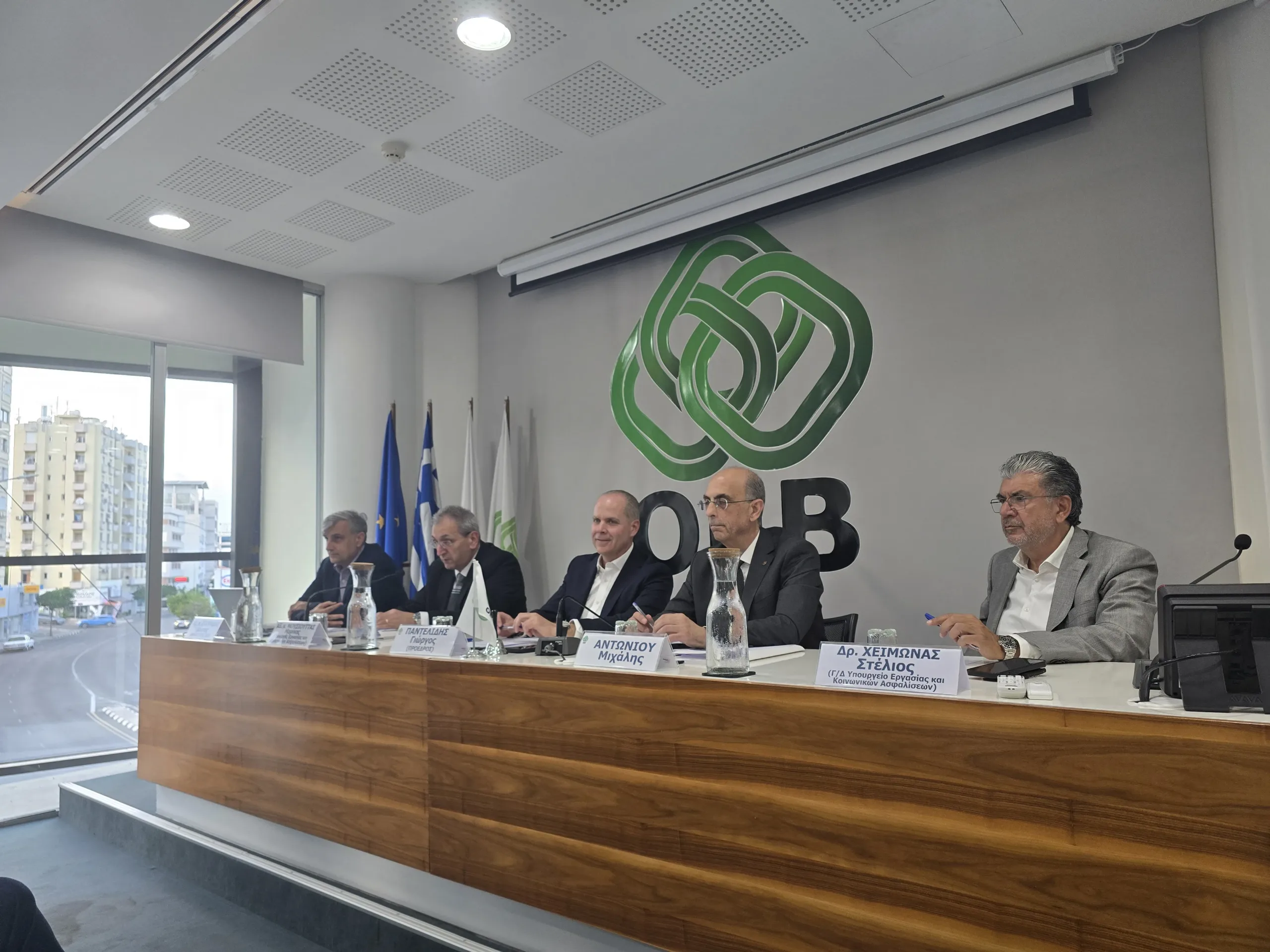 Η κυβερνητική μεταρρύθμιση του συνταξιοδοτικού συζητήθηκε με το διοικητικό συμβούλιο της Oev