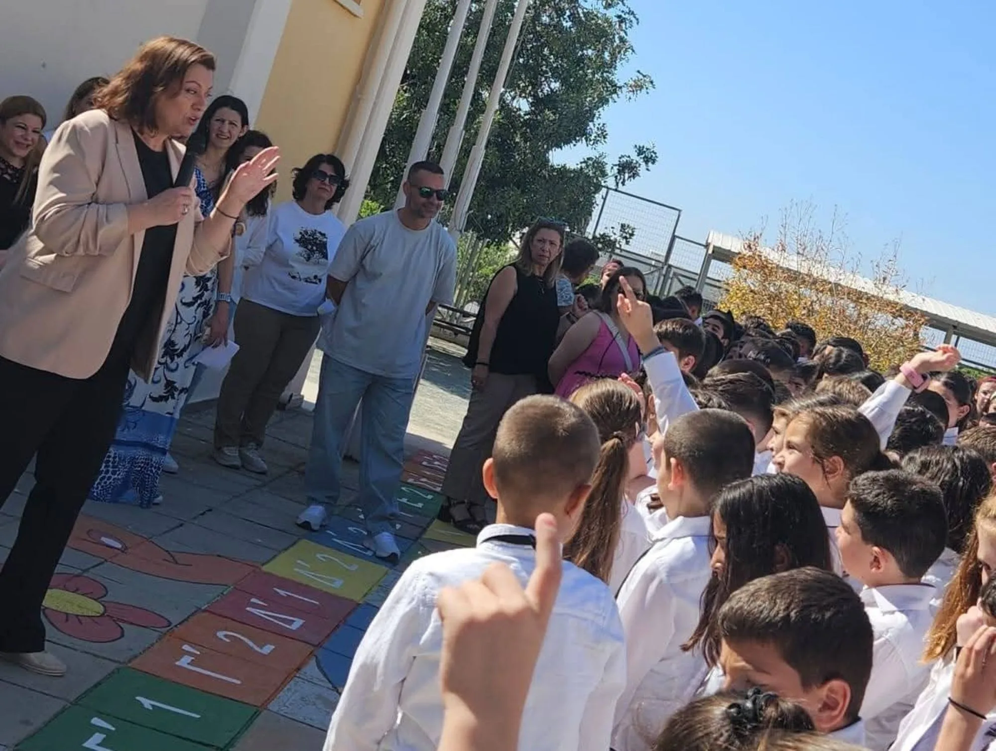 MPs seek solution for education support staff without summer unemployment benefits