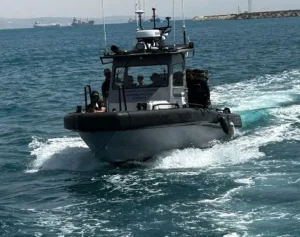 Διασώθηκαν 21 άτομα μετά την ανατροπή σκάφους ανοιχτά της Λεμεσού