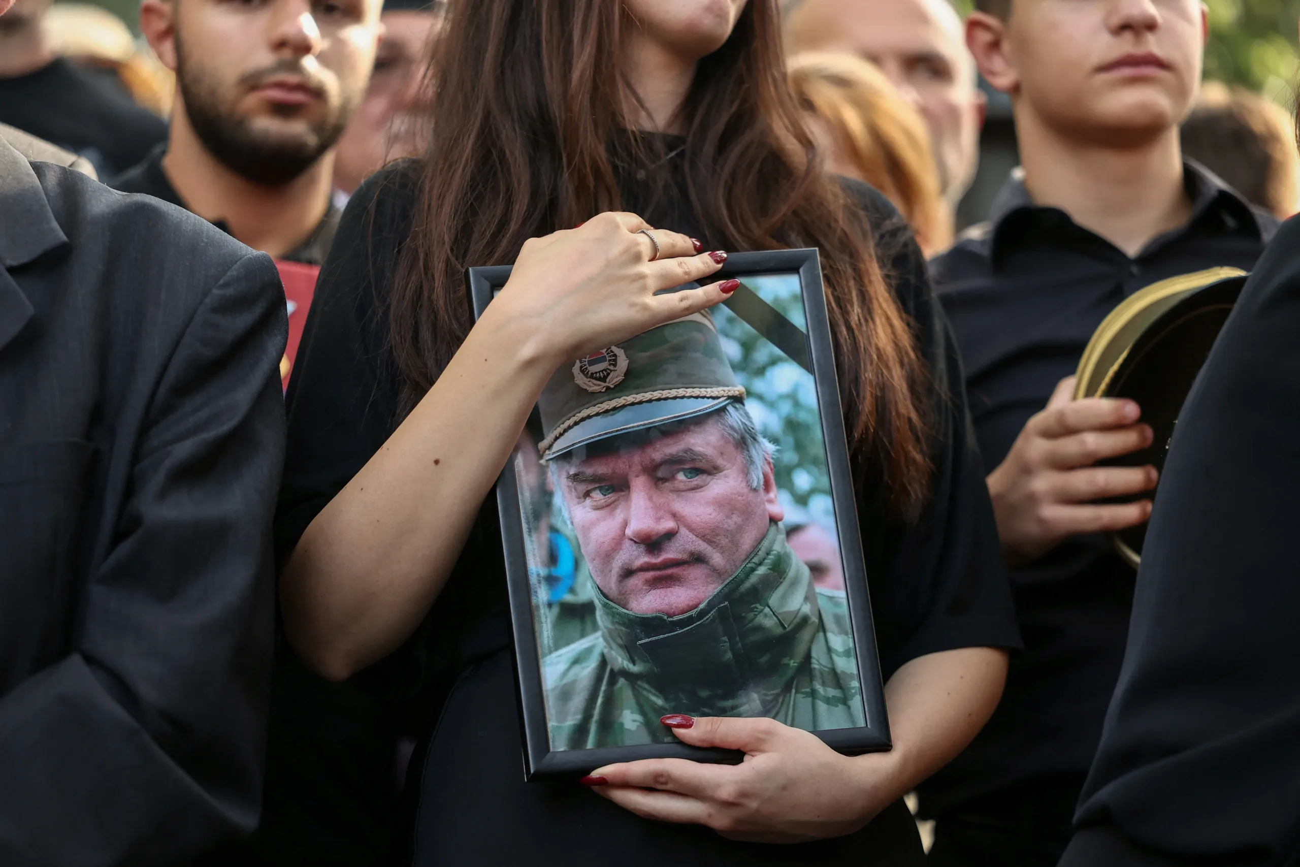 EU leaders criticise official support at Ratko Mladić funeral in Belgrade