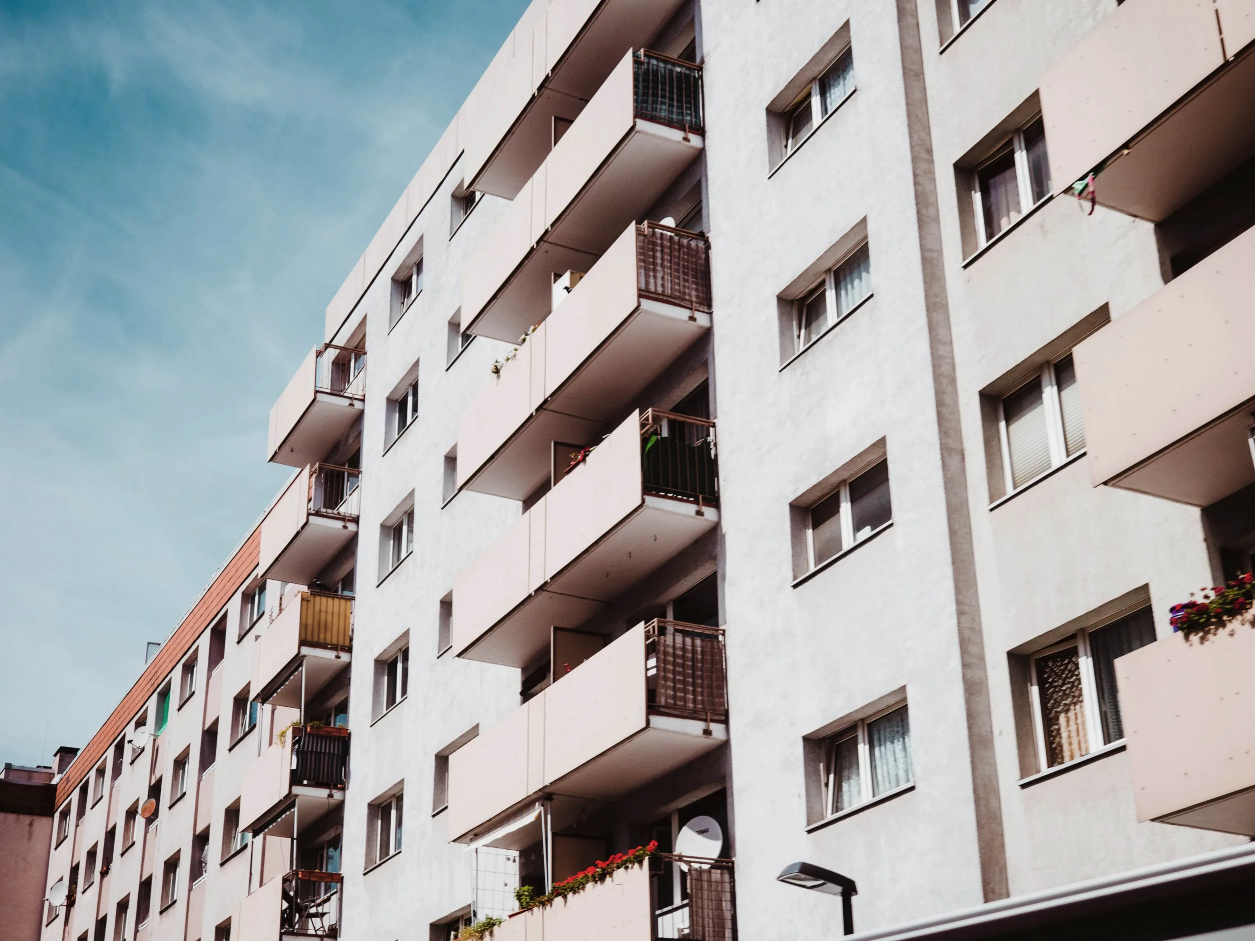 EOAs set to oversee jointly owned apartment buildings under proposed system