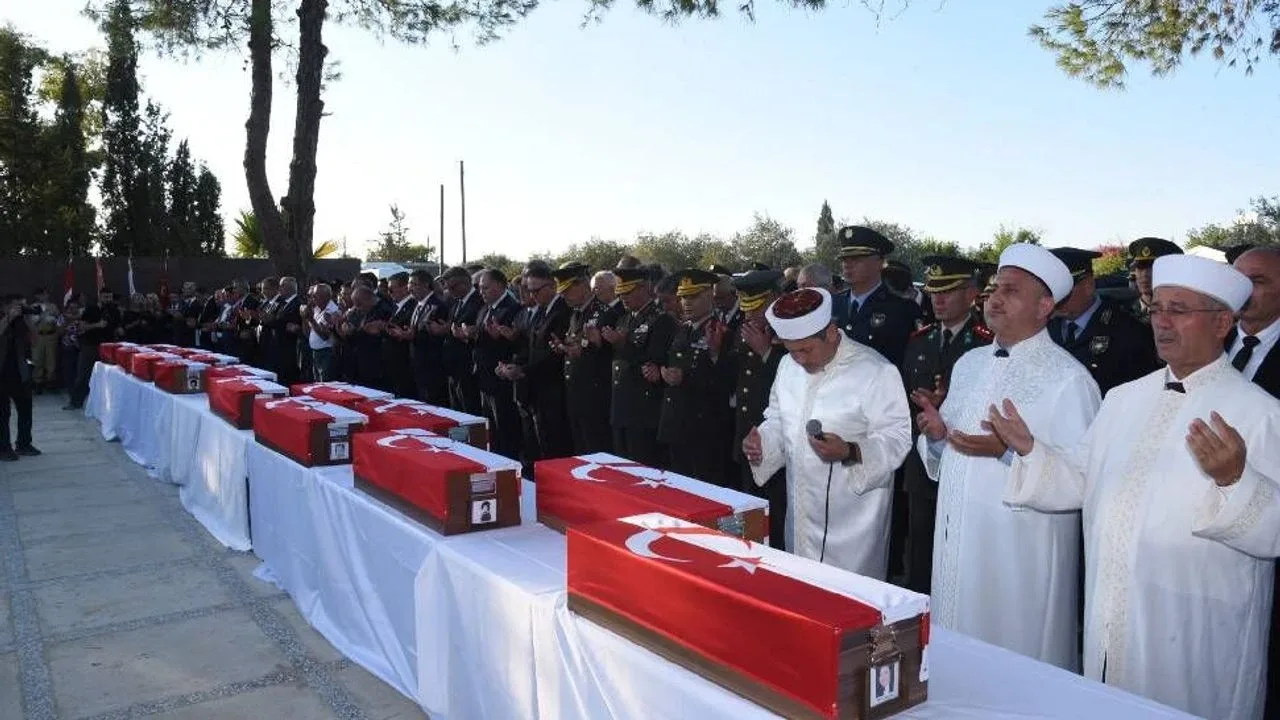 Funeral held in Aloa for 15 Turkish Cypriots killed in 1974