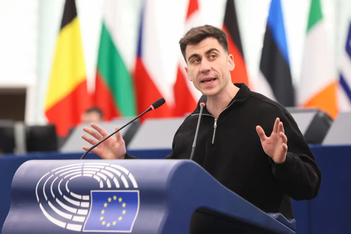 Ο Φειδίας Παναγιώτου προσβάλλει πρόστιμο 6.000 ευρώ για την προστασία δεδομένων στην Agora