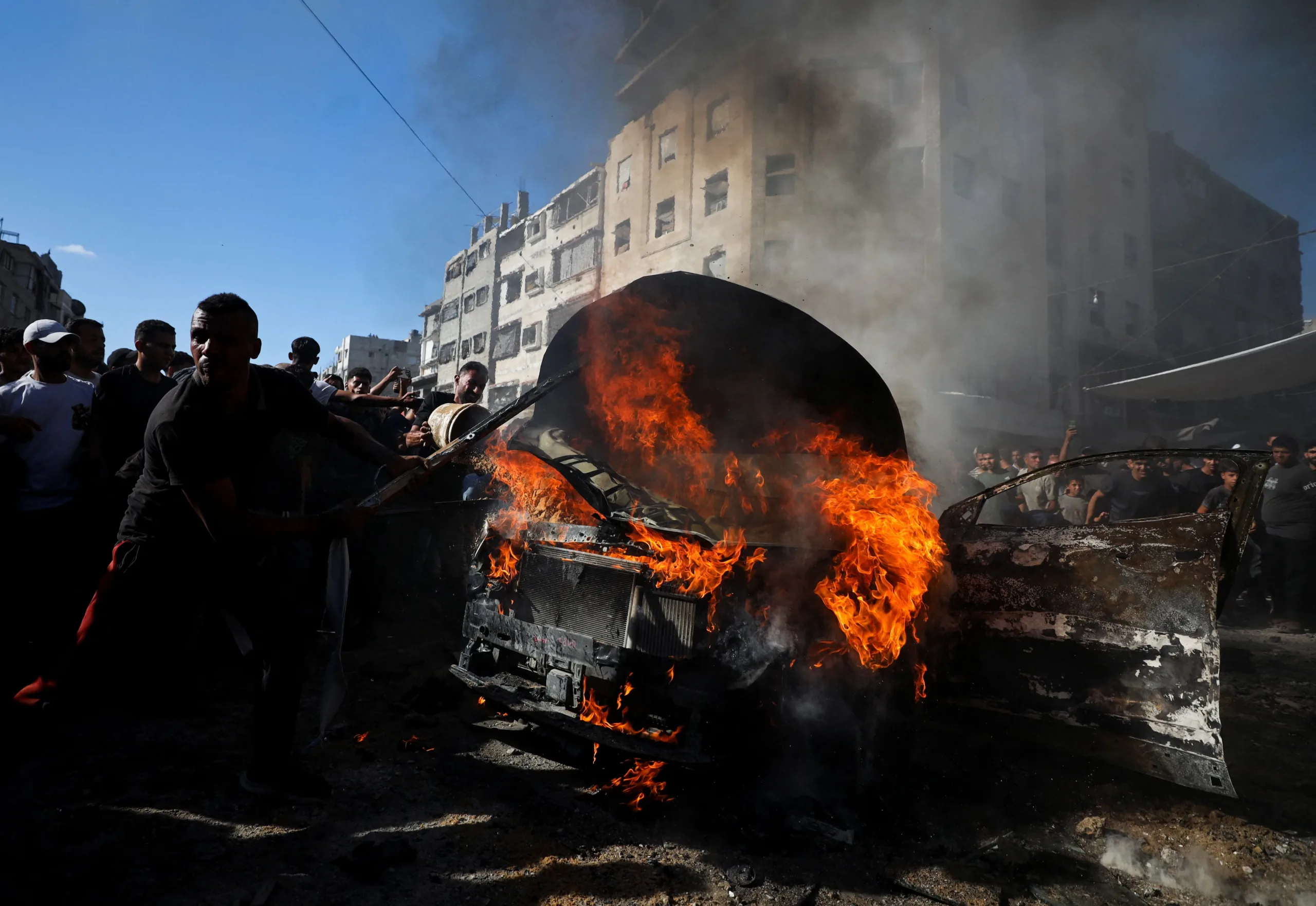 Ισραηλινά πλήγματα σκοτώνουν τουλάχιστον τρεις Παλαιστίνιους στη Γάζα, λένε υγειονομικοί αξιωματούχοι
