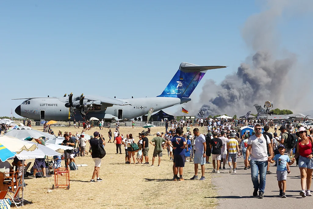 Greek F-4 Phantom crashes during air show near Athens