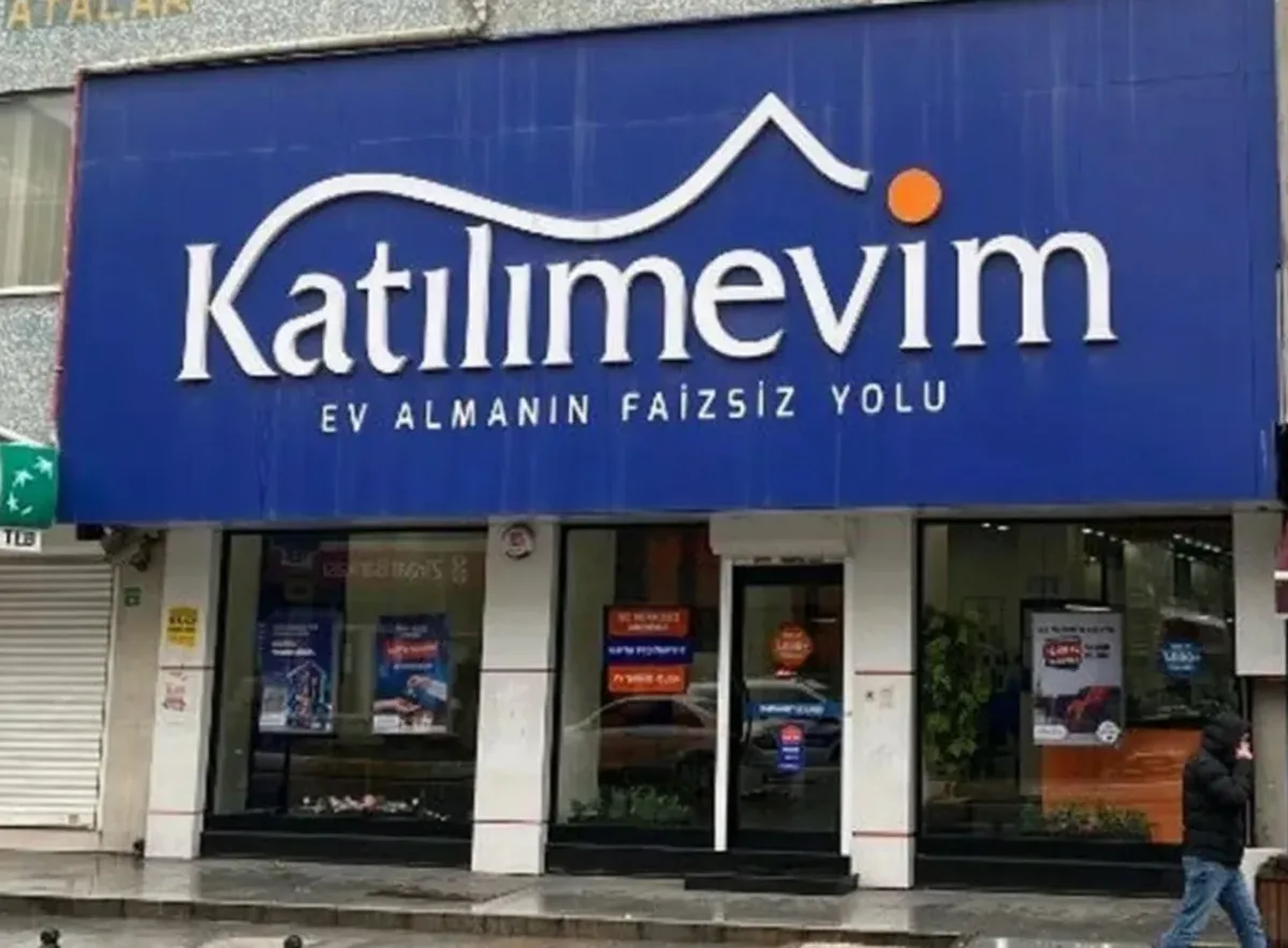 Σχεδόν 456.000 επενδυτές έχουν συμμετοχές σε τουρκικά κεφάλαια που διατάχθηκαν να ρευστοποιηθούν