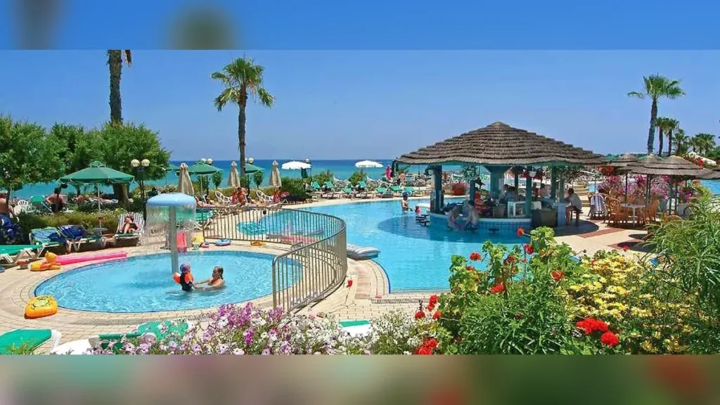 Ξενοδοχεία στο Προταρά: Capo Bay 4*, Silver Sands Beach 3*, Sunrise Beach 4*, Vrissiana Beach 4*