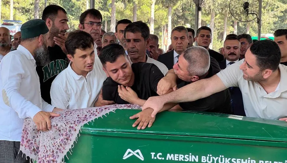 Ανασύρθηκε ένατο πτώμα από το ναυάγιο του φέρι ανοιχτά της Κερύνειας, ενώ οι έρευνες συνεχίζονται