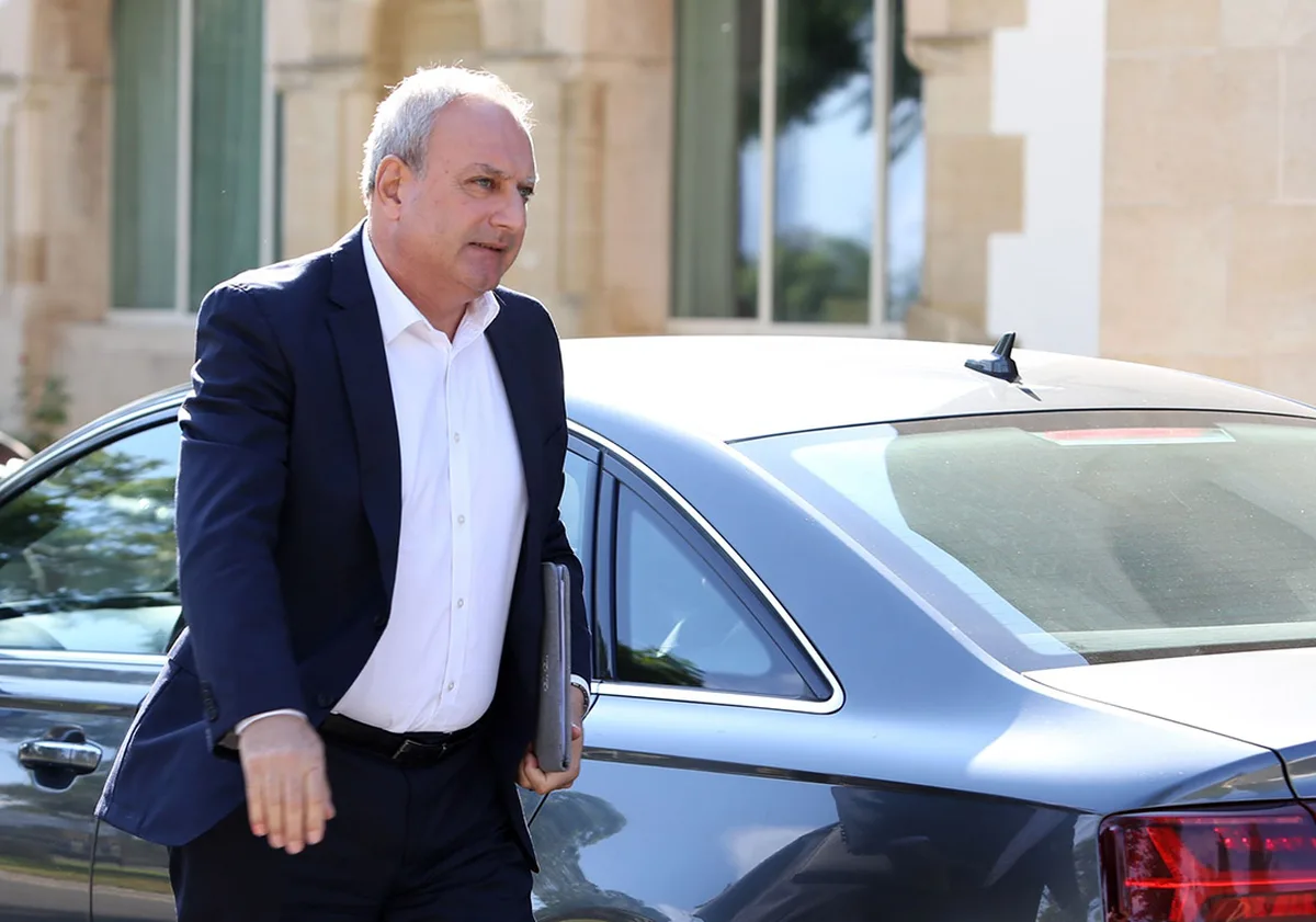 Ο ηγέτης του ΑΚΕΛ προειδοποιεί για αδιέξοδο στο Κυπριακό