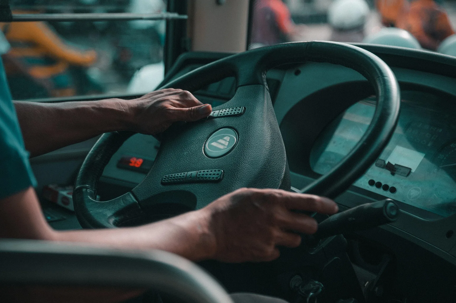 New medical testing rules announced for vehicle paint workers and bus drivers