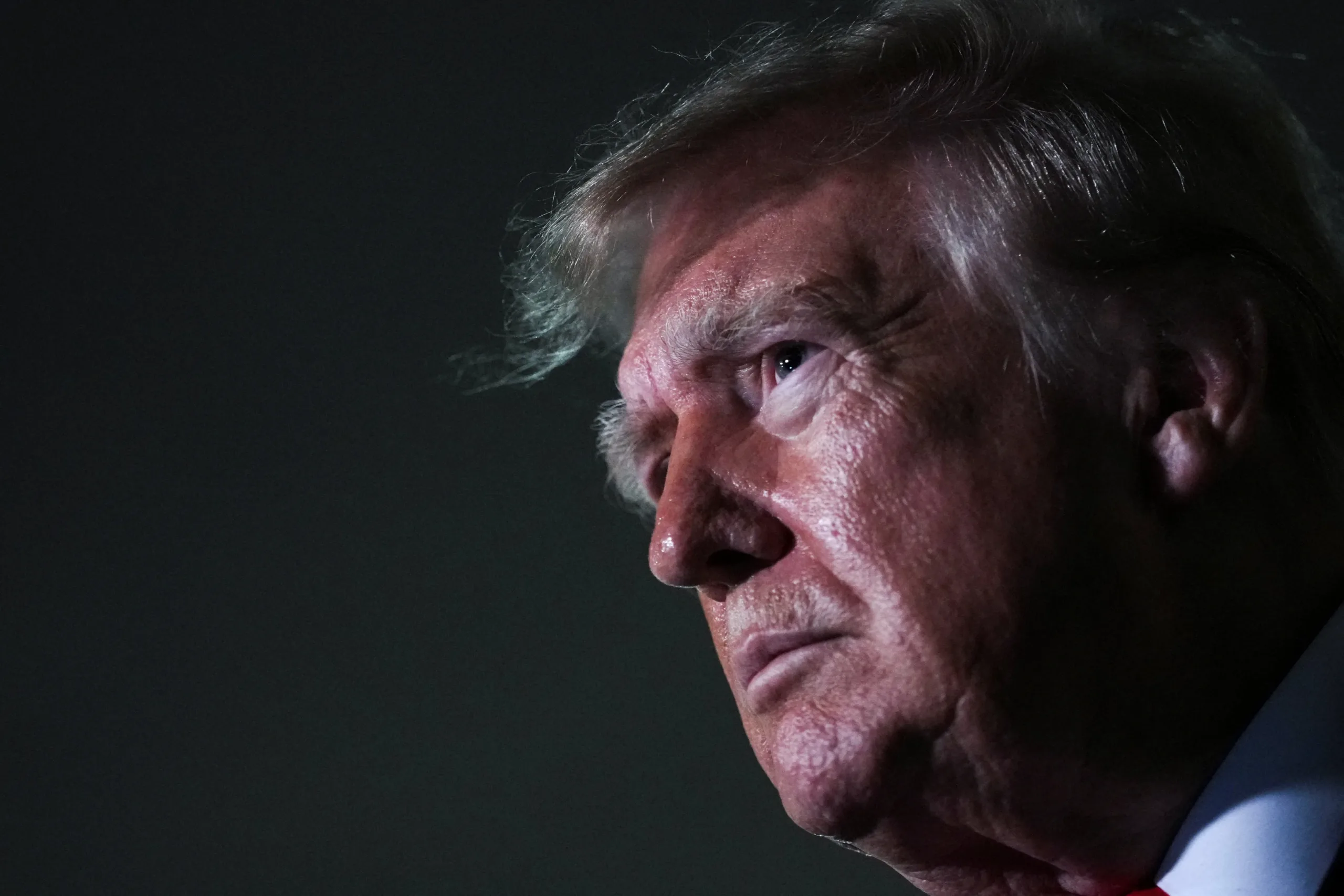Trump says he does not believe China and Russia are helping Iran