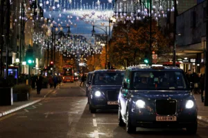 Uber добилась отклонения исков лондонских таксистов на сумму около 340 млн фунтов стерлингов
