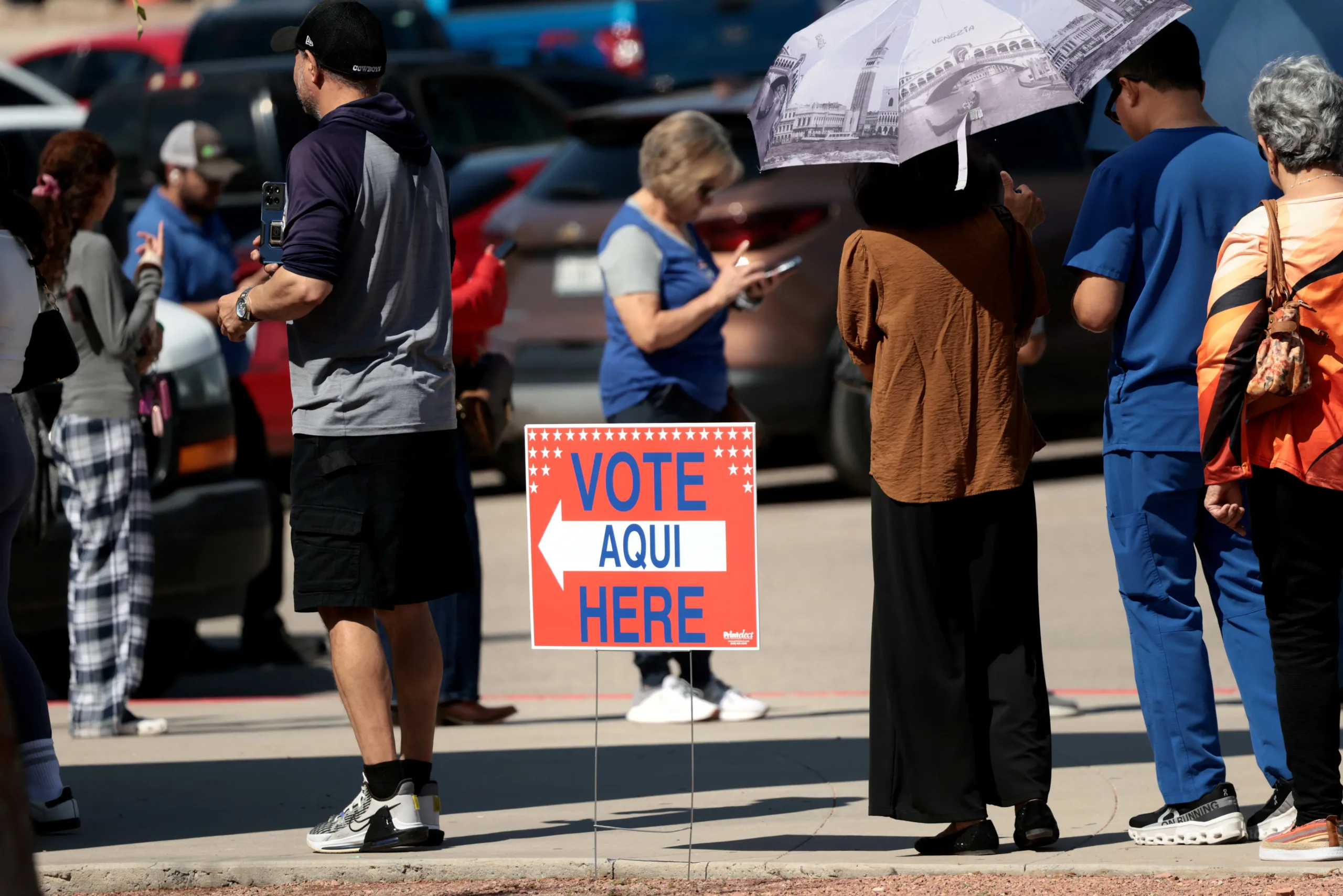Democrats seek control of Congress as 2026 midterms test Trump and Republicans