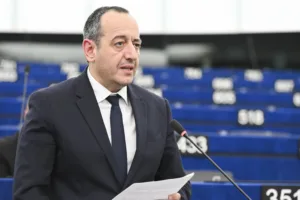 Геадис Геади призывает ЕС увеличить финансирование Кипра и других европейских островов
