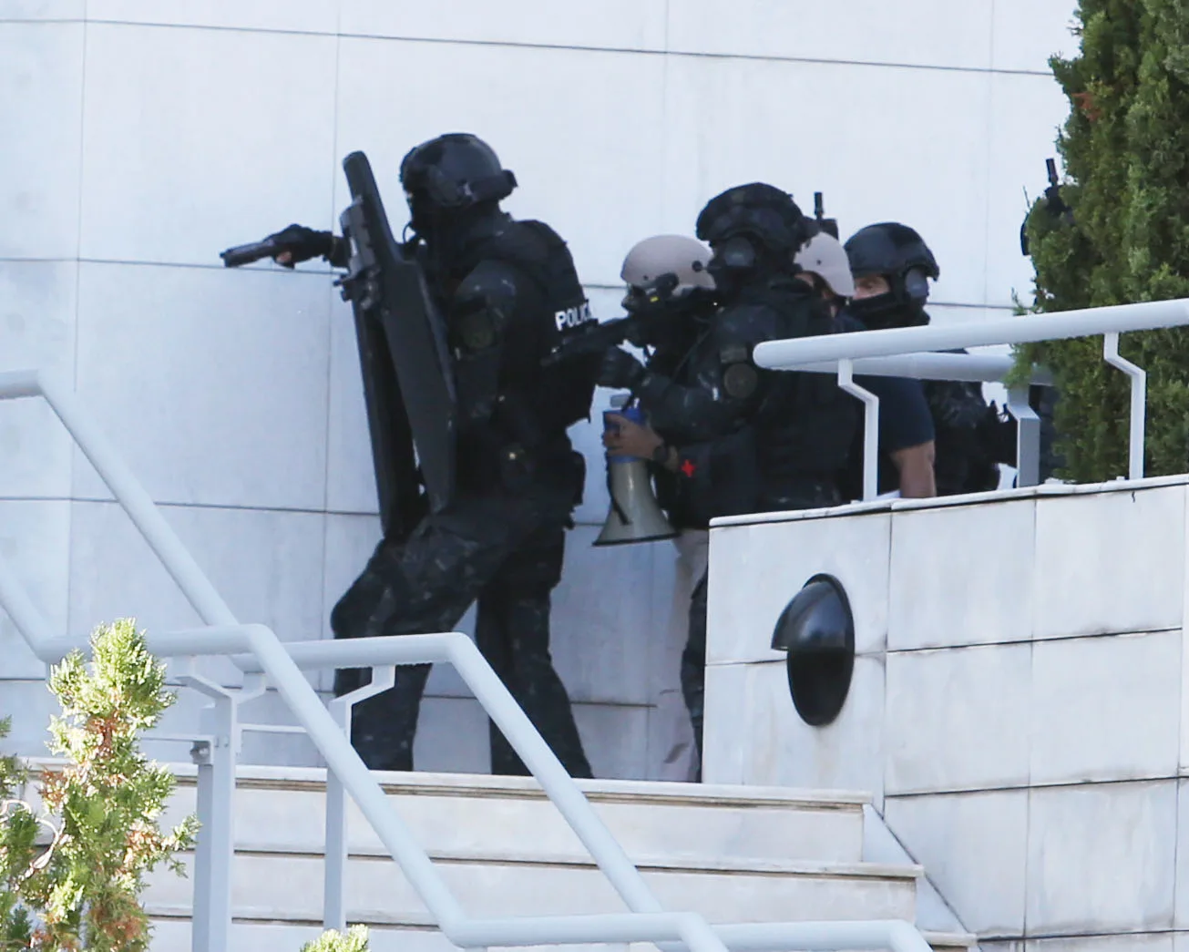 Central Bank exercise tests response to terrorist attack