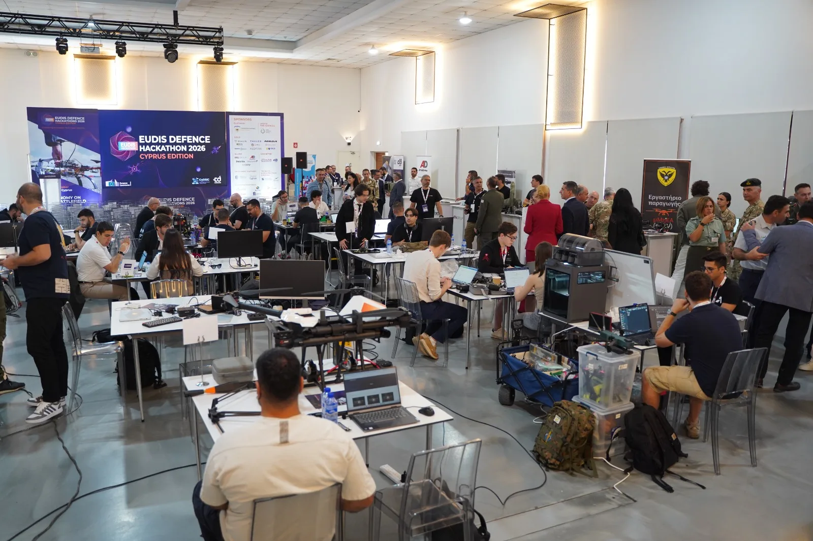 Пальмас подчеркнул важность оборонных инноваций на первом хакатоне EUDIS на Кипре