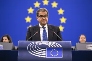 Ο Φίτο δηλώνει ότι η επίλυση του Κυπριακού είναι απαραίτητη για διαρκή αποκλιμάκωση στην ανατολική Μεσόγειο