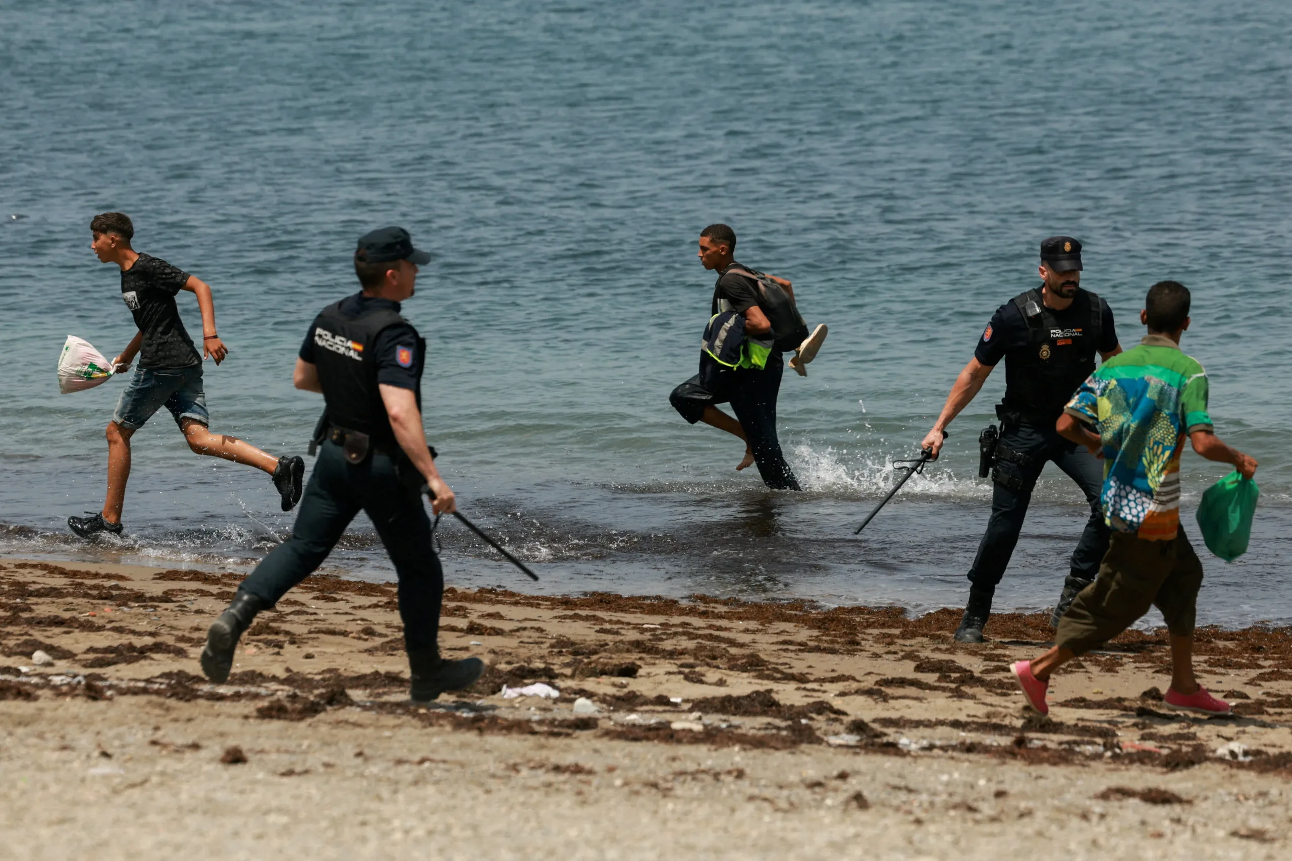 Ο βασιλιάς Φελίπε της Ισπανίας θα επισκεφθεί τη Θέουτα και τη Μελίγια εν μέσω εντάσεων με το Μαρόκο