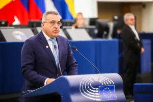 Хаджипантела представляет план бюджетного комитета ЕС, отменяющий сокращения Council